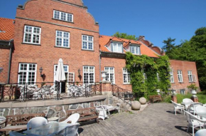 Sauntehus Castle Hotel, Hornbæk